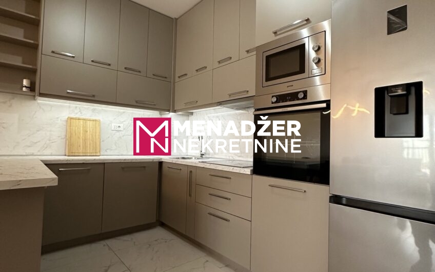 JEDNOSOBAN NAMJEŠTEN STAN 63 m2, GARAŽA – PREKO MORAČE