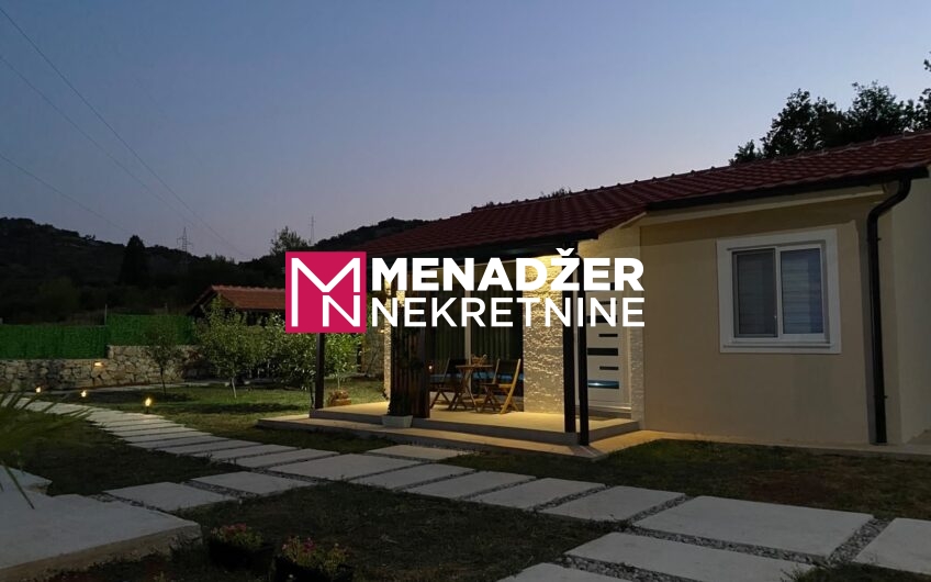 KUĆA NAMJEŠTENA 60 m2, PLAC 1 000 m2 – GORNjI KOKOTI