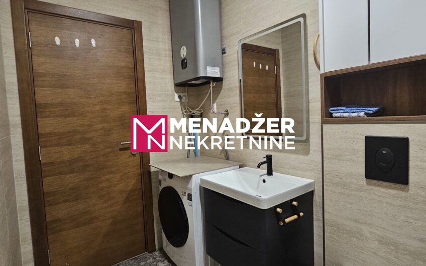 DVOSOBAN NAMJEŠTEN 63 m2, GARAŽA – VEZIROV MOST