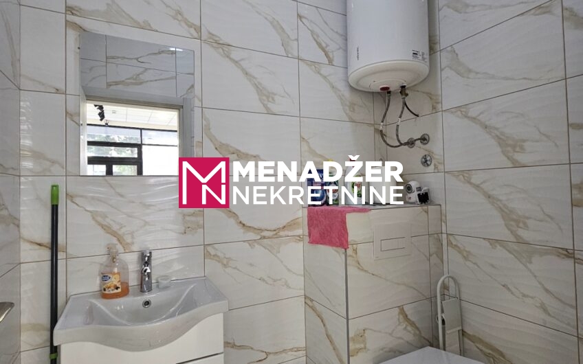 POSLOVNI PROSTOR 54 m2 – CENTRAL POINT