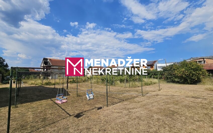 PLAC 550 m2 – MASLINE