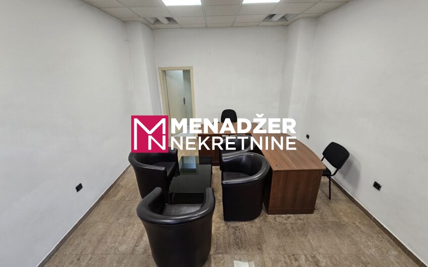 KANCELARIJSKI PROSTOR 35 m2 – PREKO MORAČE