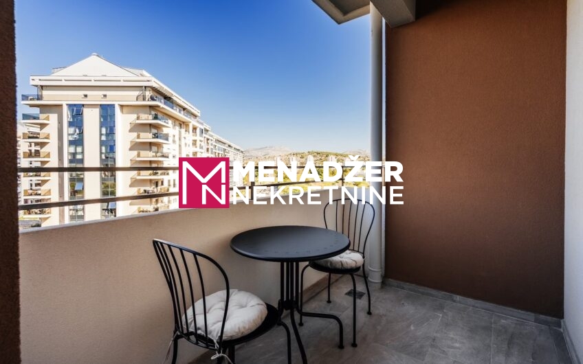 JEDNOSOBAN LUX NAMJEŠTEN STAN 50 m2, GARAŽA – CENTRAL POINT