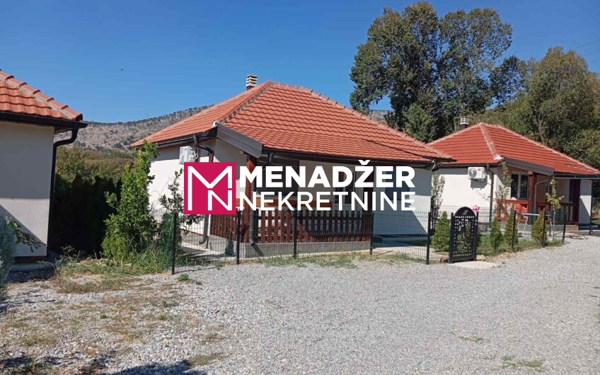 KUĆA NAMJEŠTENA 70 m2 – DOLjANI