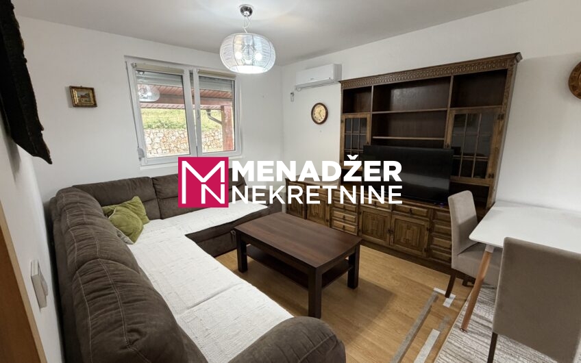 KUĆA NAMJEŠTENA 70 m2 – DOLjANI