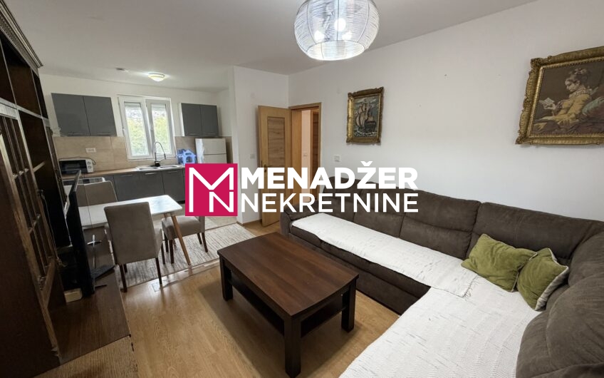 KUĆA NAMJEŠTENA 70 m2 – DOLjANI