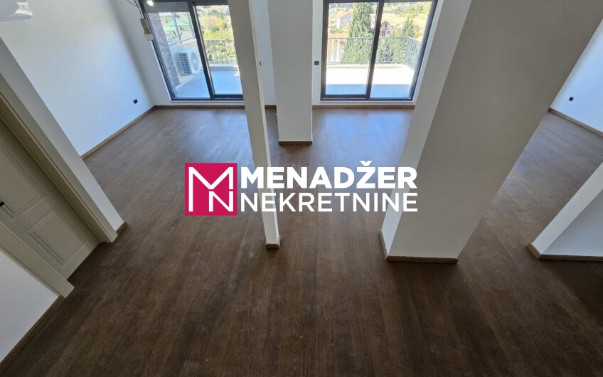 PETOSOBAN DUPLEX STAN 200 m2 – ZAGORIČ
