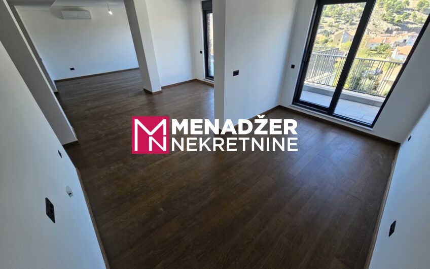 PETOSOBAN DUPLEX STAN 200 m2 – ZAGORIČ