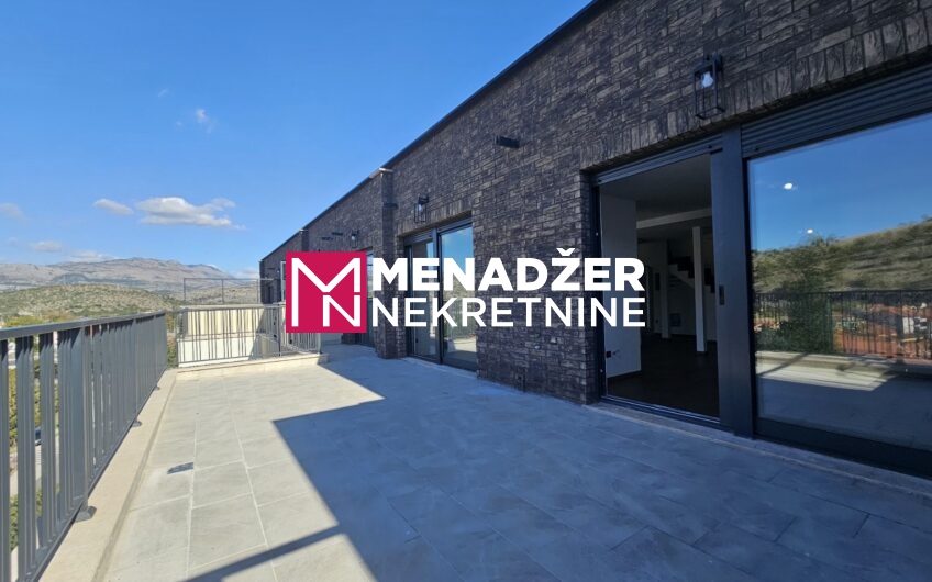 PETOSOBAN DUPLEX STAN 200 m2 – ZAGORIČ
